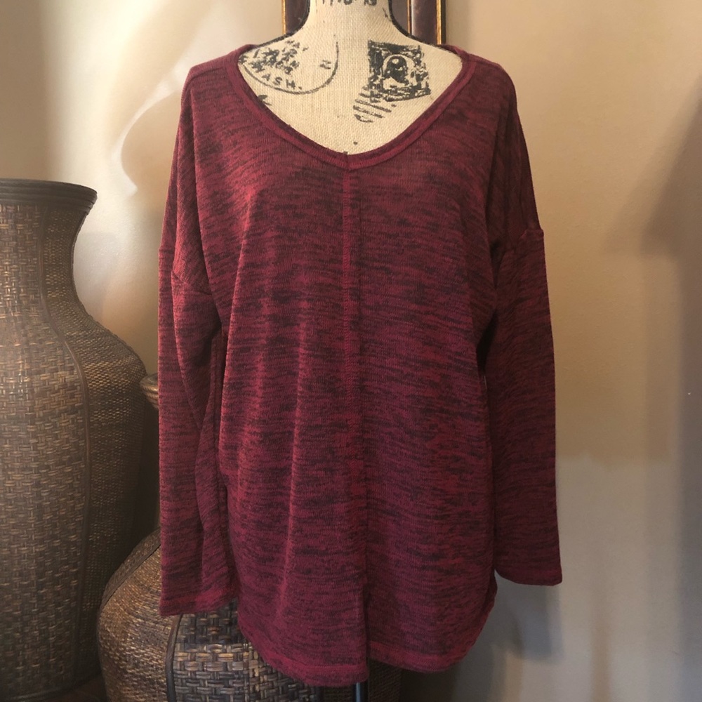5/$25 Allie and Rob Light Weight Sweater